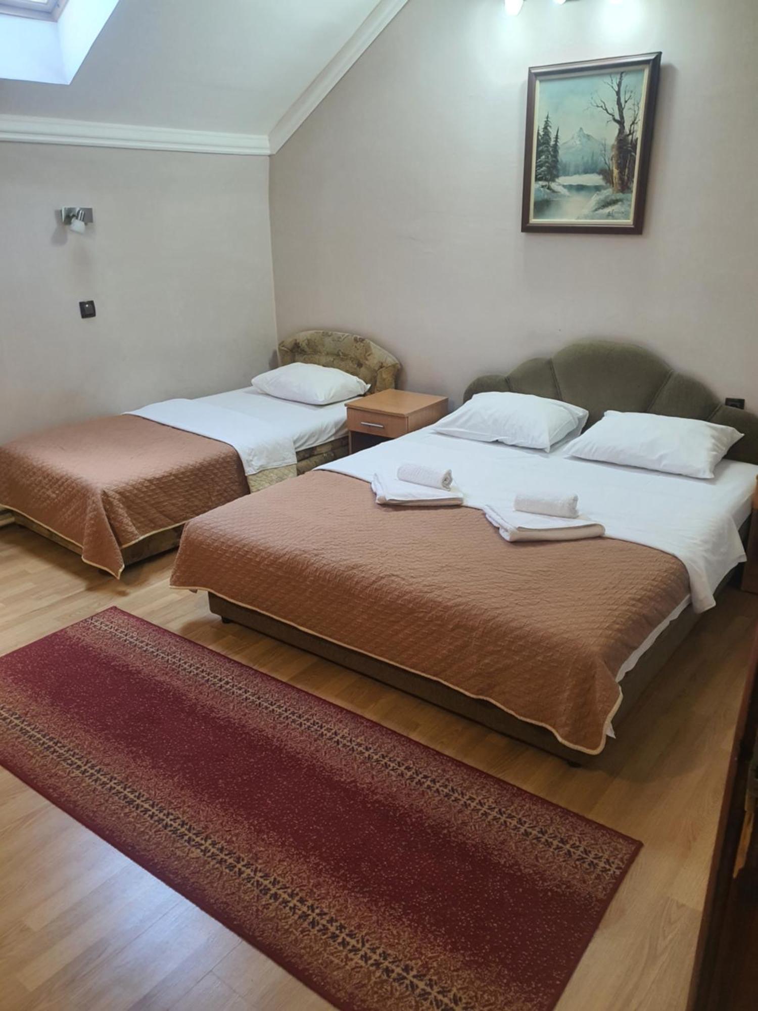 Guest House Vila Bor Нови-Сад Экстерьер фото